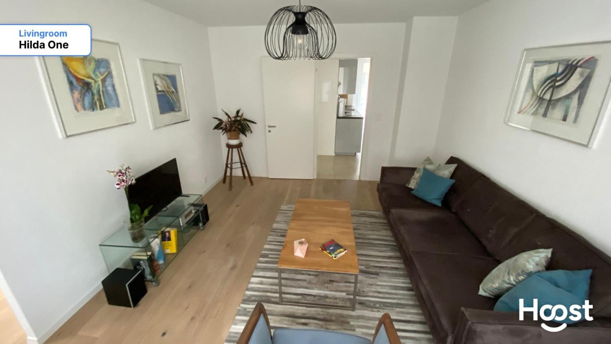 H1 With 4,5 Room, Bathroom, Kitchen, Central, Quiet & Modern With Office Zürich Eksteriør bilde