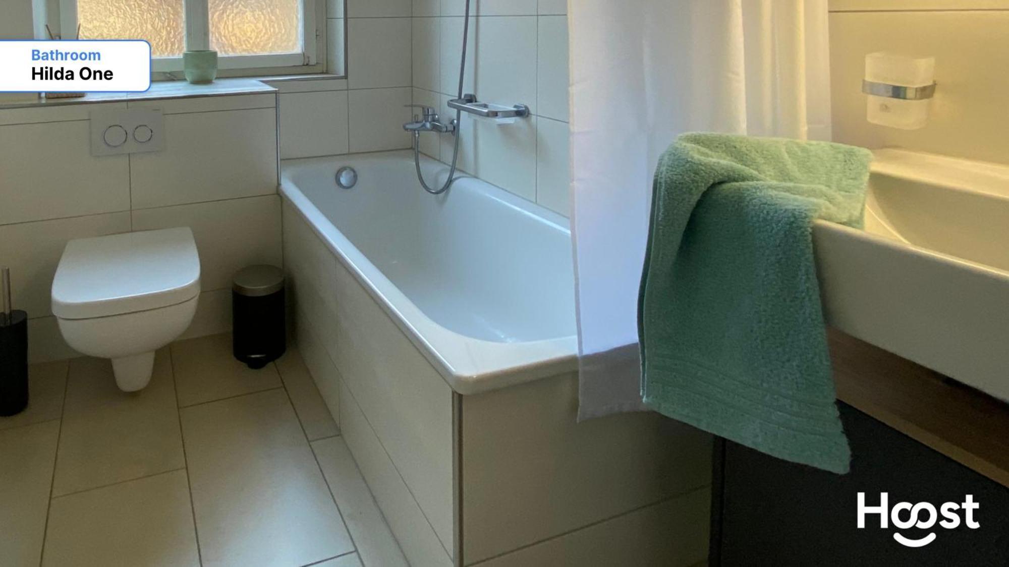 H1 With 4,5 Room, Bathroom, Kitchen, Central, Quiet & Modern With Office Zürich Eksteriør bilde